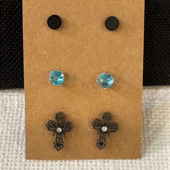 Jewelry - 💐5/25 3 pair lot bundle black lace cross blue cz crystal stud black flat disc